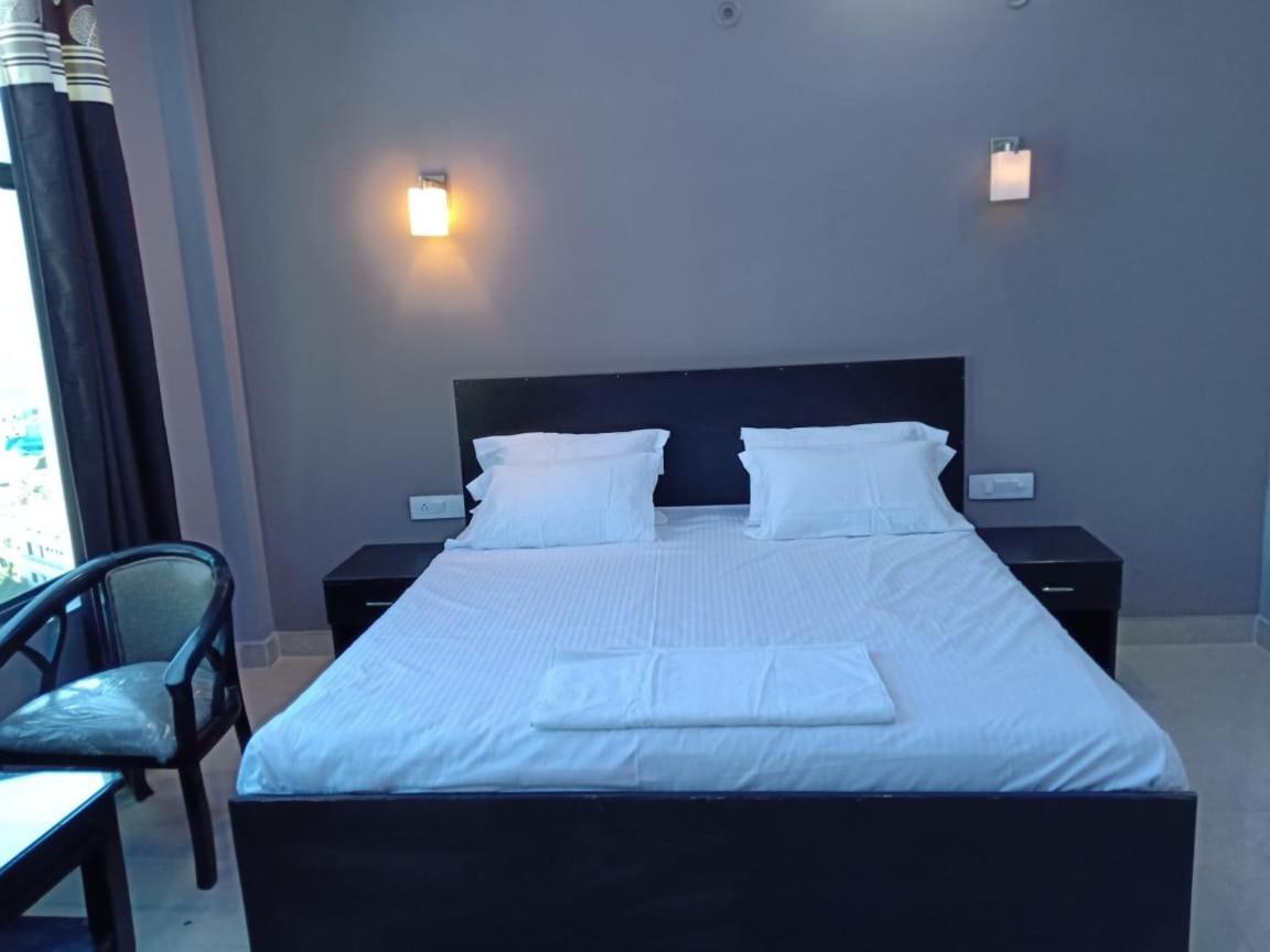Hotel-78 Pithoragarh Bagian luar foto