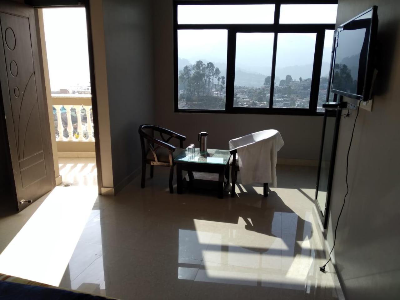 Hotel-78 Pithoragarh Bagian luar foto