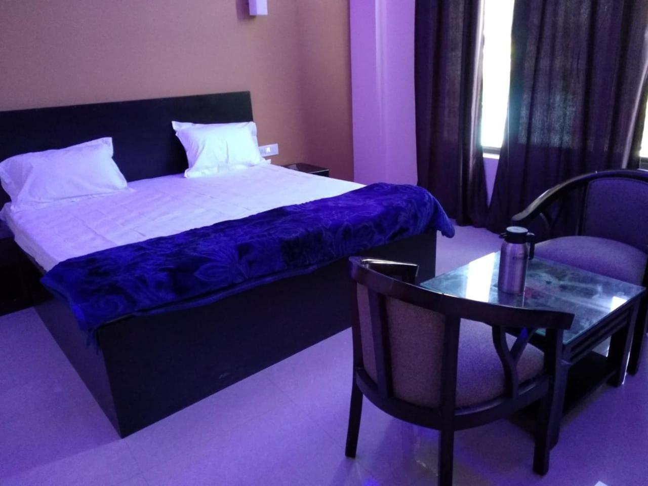Hotel-78 Pithoragarh Bagian luar foto